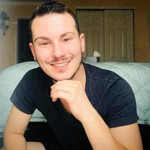 Meet your Posher, Max